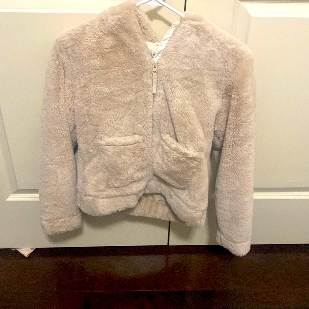 Girls fuzzy bear hoodie